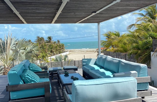 Vila Constantine moderne sur la plage de Pontal de Maceió