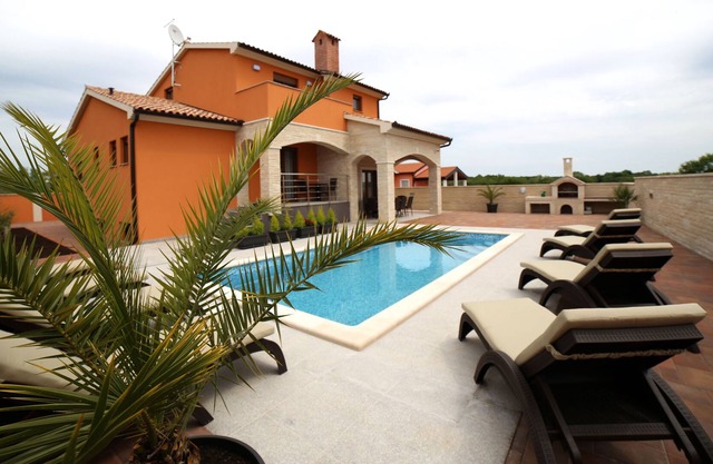 VILA DRAGICA CROACIA **** con piscina privada