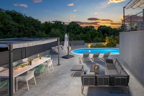 Vila Lux 3