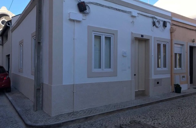 Vila Prata 1, una casa única en la parte oriental de Lisboa