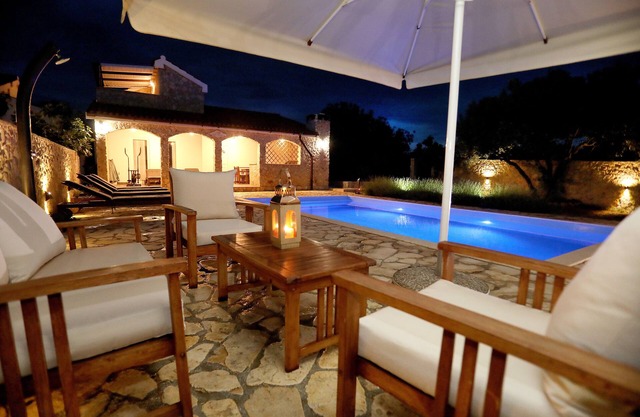 Vila SanAdrija, Drvenik Mali, Trogir, Split