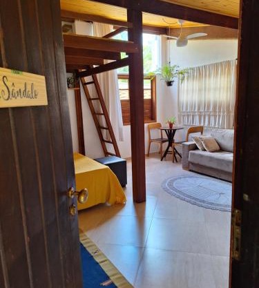 Vila Santíssimo Hospedagem e Café