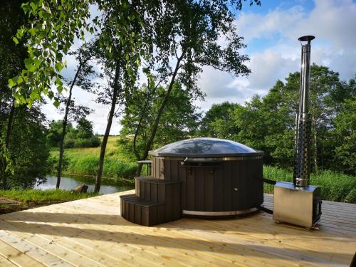 Vila su sauna ir kubilu gamtos apsuptyje