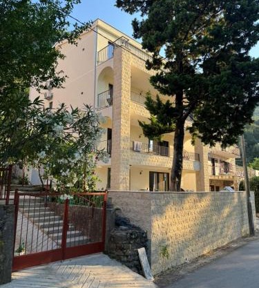 Vila Trinity Stoliv