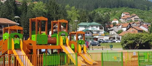 Vila Zlatar