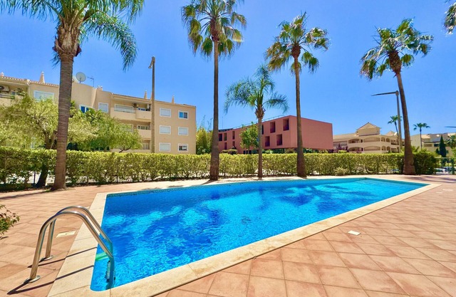 VILAMOURA LOVELY BEACH STAY WITH POOL by HOMING