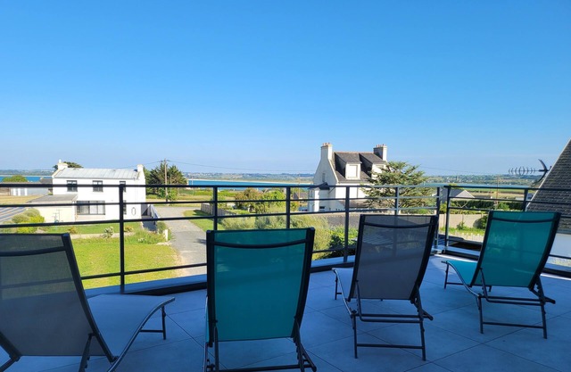 Villa L estran vista al mar 10P a 400 m del mar en PLOUNEOUR BRIGNOGAN PLAGES
