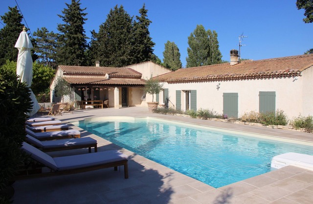 Villa Luberon Sud with swimming pool