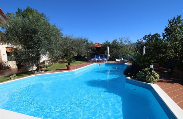 Villa Chiaia A with swimming pool