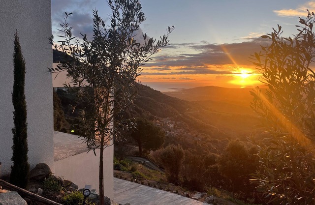 Villa à Louer Sollacaro Tout Confort vue mer