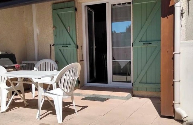 Villa à Marseillan au Calme Dans Résidence Sécurisée Avec Piscine