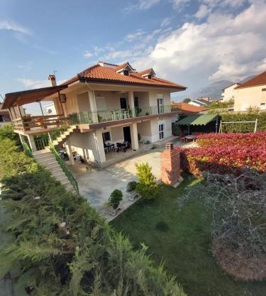 Villa Çerpja