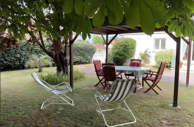 Villa '1 - Maison De Pêcheur Pré Vert' con terraza privada y jardín privado