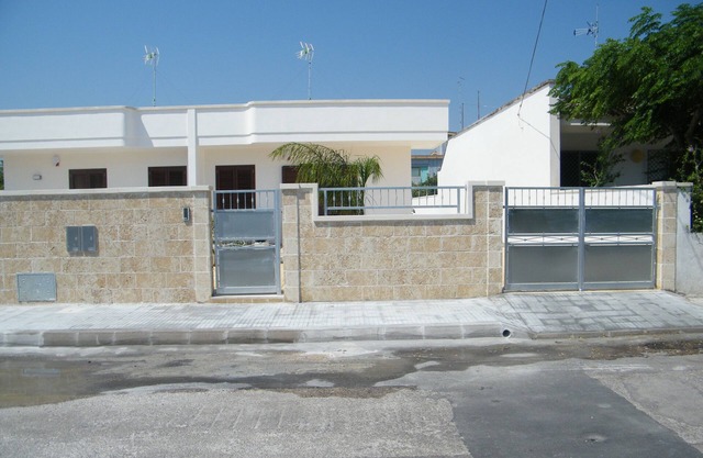 VILLA A 100 METROS DE LA PLAYA