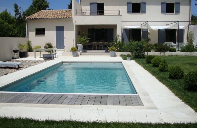 VILLA 160M ² CON PISCINA 5mn en coche D'AVIGNON FESTIVAL