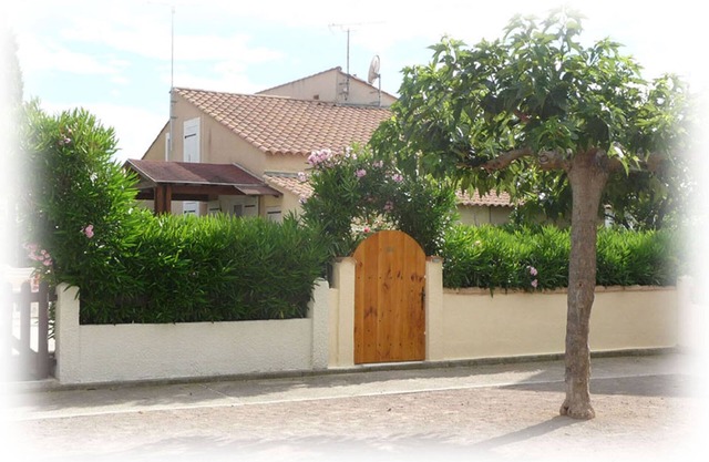 Villa ZorhaBellha (2 estrellas), aire acondicionado, wifi a 3 km del mar