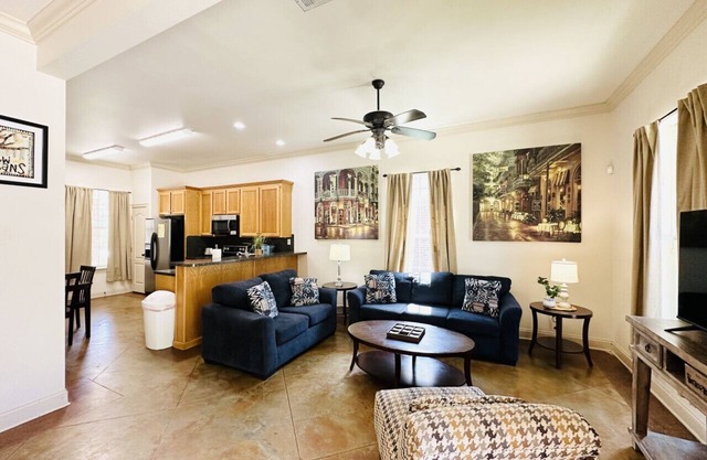 Villa 3, spacious townhouse in Tickfaw, LA