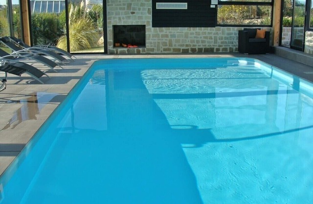 LA SUITE MOLENE FRENTE A LA PISCINA