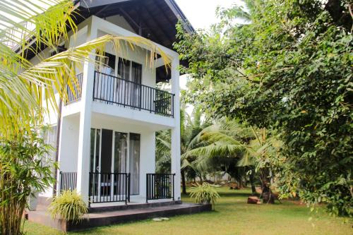 Villa 33