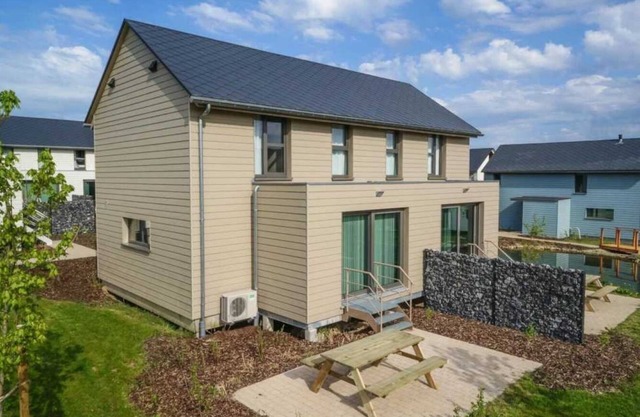 Villa 4 étoiles - efccif