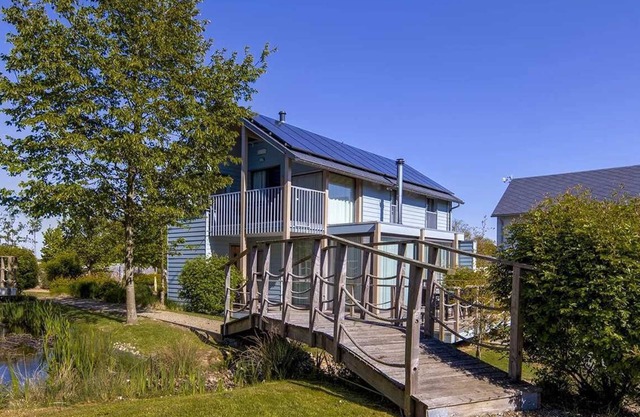Villa 4 étoiles - efccig