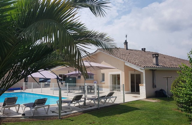 VILLA con piscina climatizada 4 * CERCA HOSSEGOR Capbreton