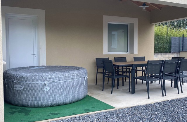 Villa 6-8 persons "Les Rompudes