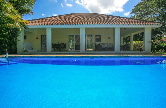 Villa 63 Residencial La Española