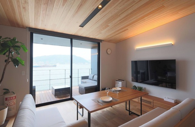 Villa A A private lodging facility with a sauna and a panoramic view of the Kanmon Strait and Kanm / Shimonoseki Yamaguchi