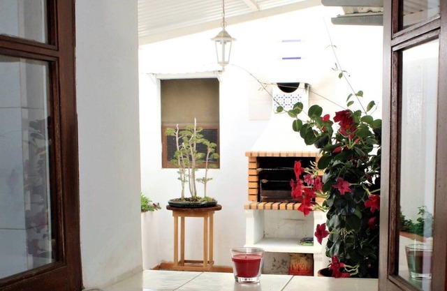 Villa 'A Graciosa' with Private Terrace, Wi-Fi and Air Conditioning