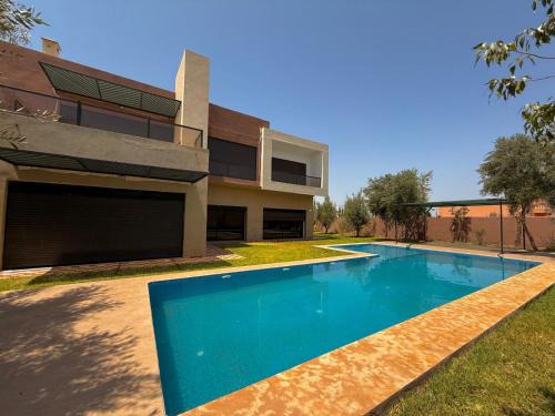 Villa Adam