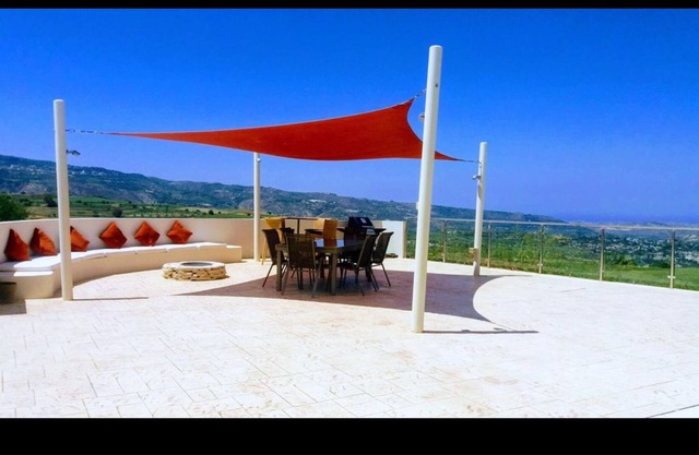 Villa Aera 5 dormitorios con gran piscina privada climatizada AC y calefacción central