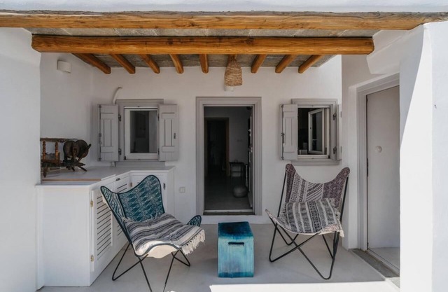 Villa 'Ailia Luxury' con terraza y balcón privados