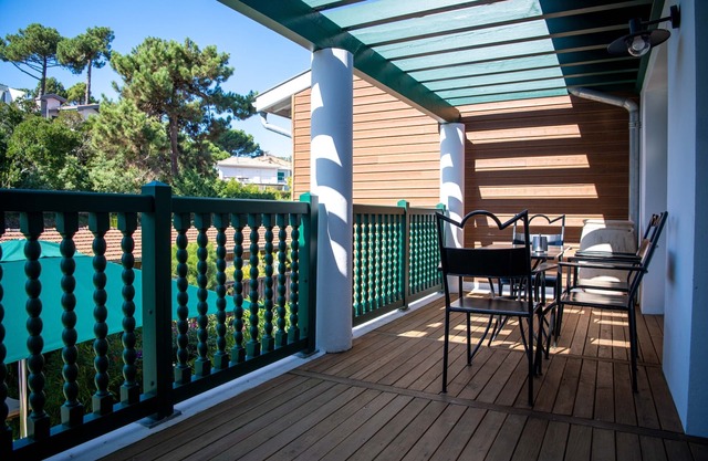Apartamento-Superior-4/6p. étage Balcon et/ou-Terraza-Baño con ducha