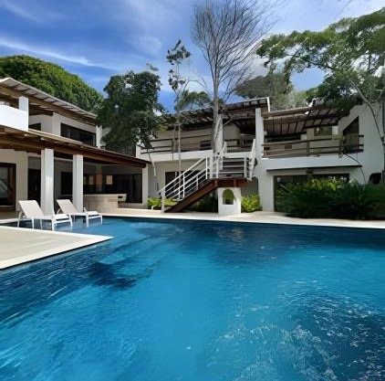 Villa Alba Design, Piscina e Jacuzzi em Trancoso