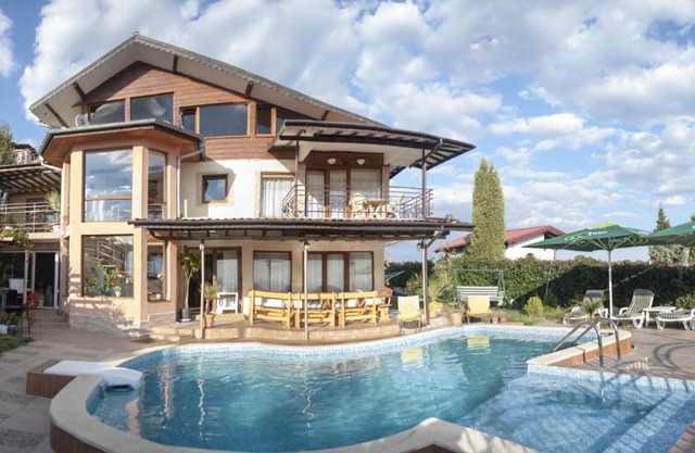 Villa Albena Bay View
