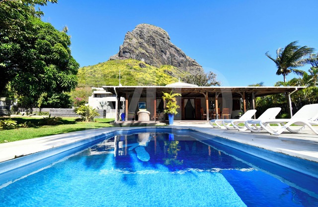 Villa Alira close to Le Morne Brabant mountain