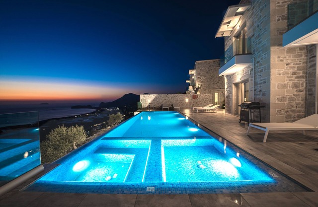 Villa Alkinoos, sea view, spacious outdoor area