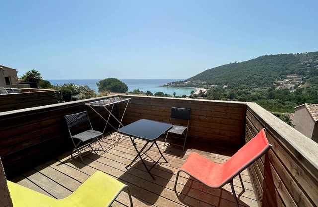 VILLA ALMA -3***- FRENTE AL MARE - CONCA