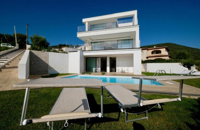 Villa Almata