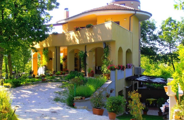 Villa Almelia