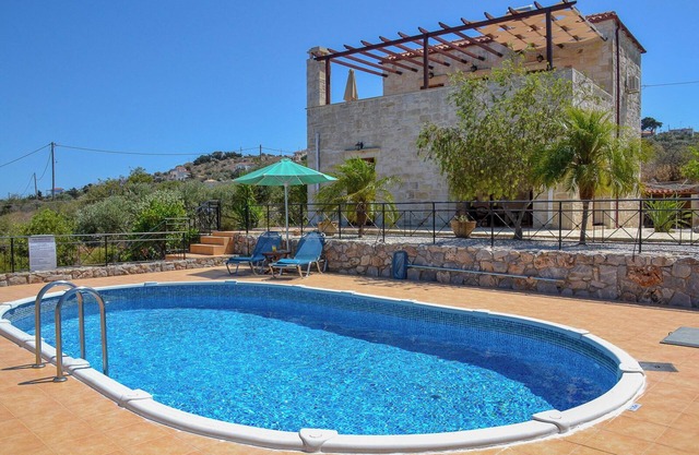 Villa Almyros, Luxury villa, sea view, private pool, outdoor kitchen/living