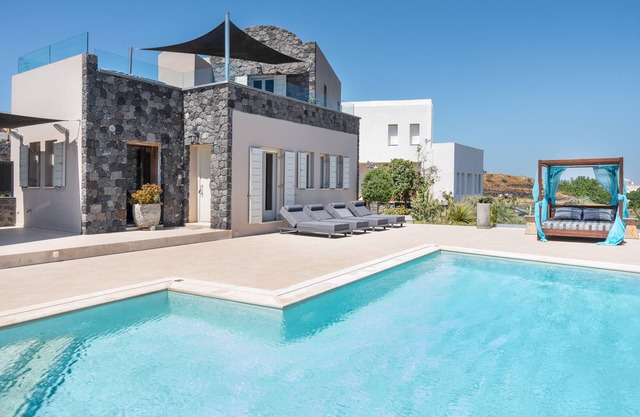 Villa 'Amaranthine' con piscina privada, Wi-Fi y aire acondicionado