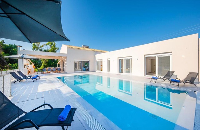 Villa Ami, Roda, Corfu: 10 guests, heated pool, private mini golf, pool table & more!