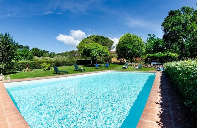 Villa Amino - Secluded Tuscan villa with private pool