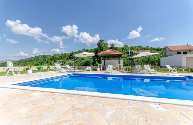 Villa Ana (V5561-K1) - Drniš