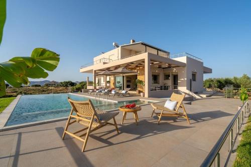 Villa Anastasia with private heated pool and privacy