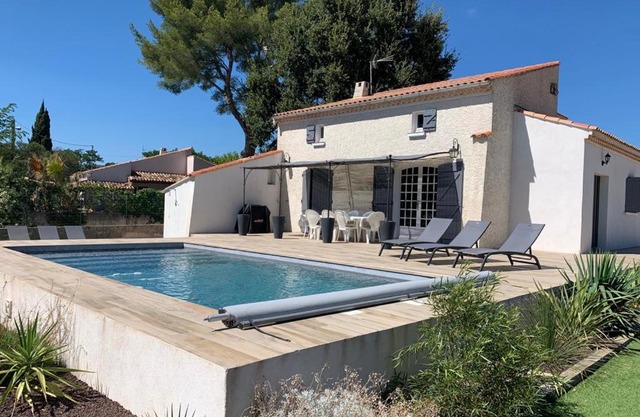 Villa Andrée avec piscine à proximité de la mer
