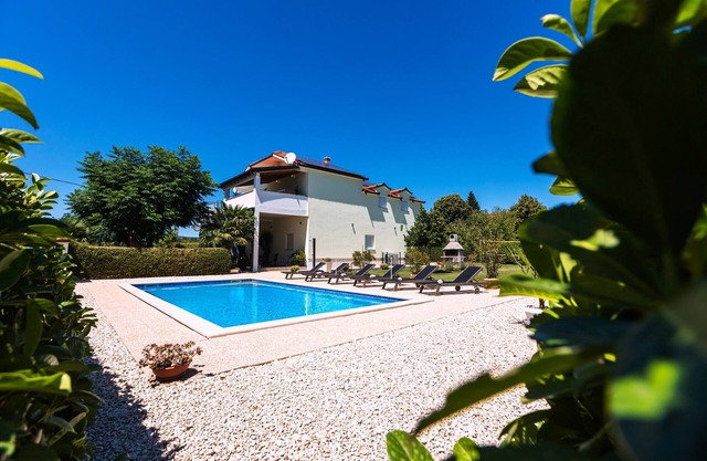 Villa Anette,Imotski Privat Pool,Garden, BBQ,quiet area