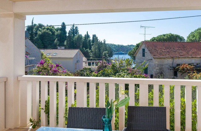 Villa Anna 1F - Best Island vacation - Luxury stay near the beach